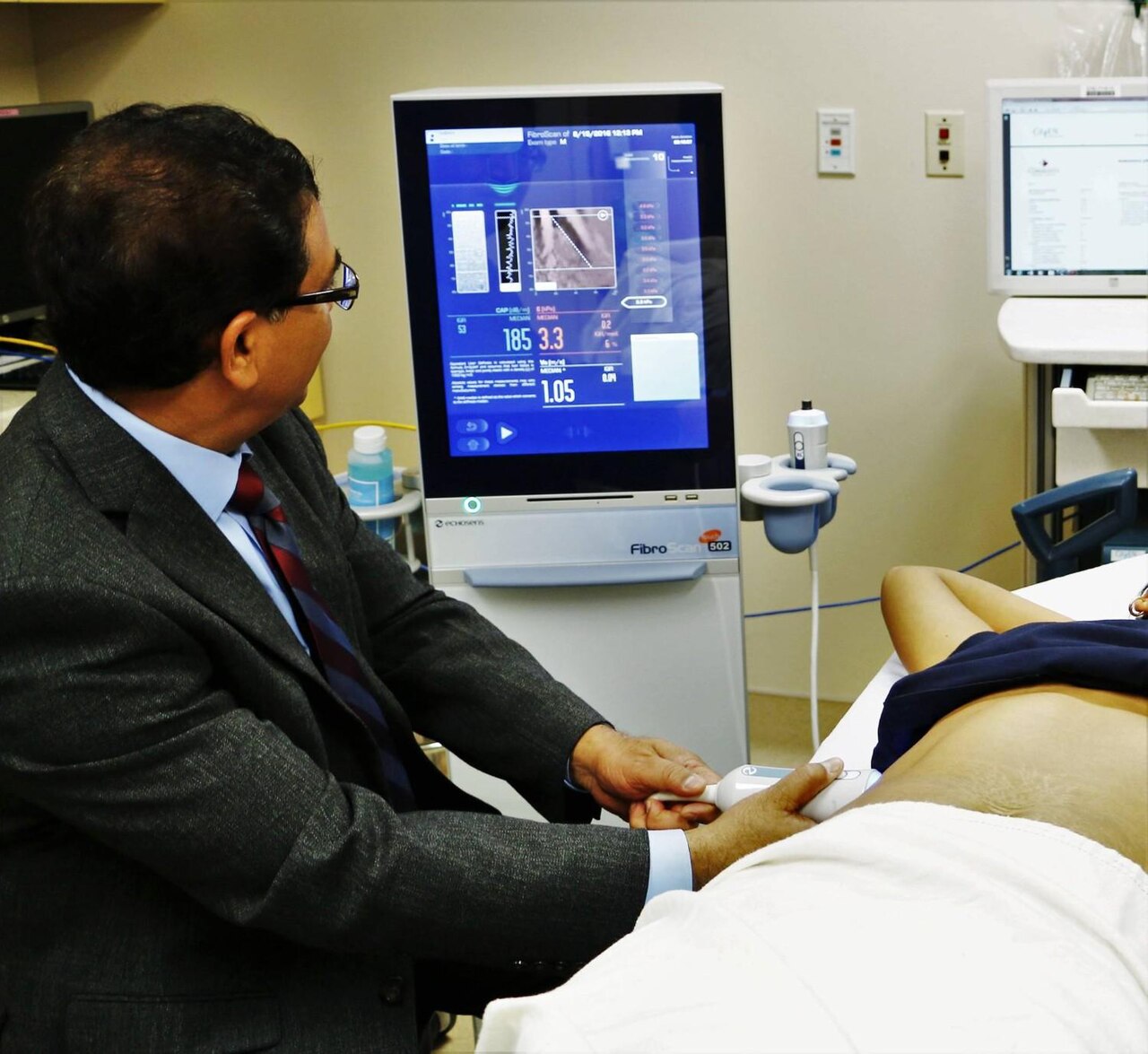 FibroScan (Transient Elastography) Explained (fibroscan explained) — tography liver explained illustration